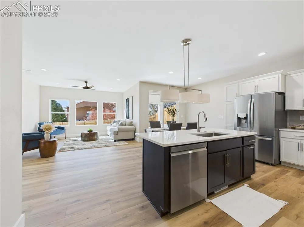 1318 Tierra Berienda Pueblo, CO 81008