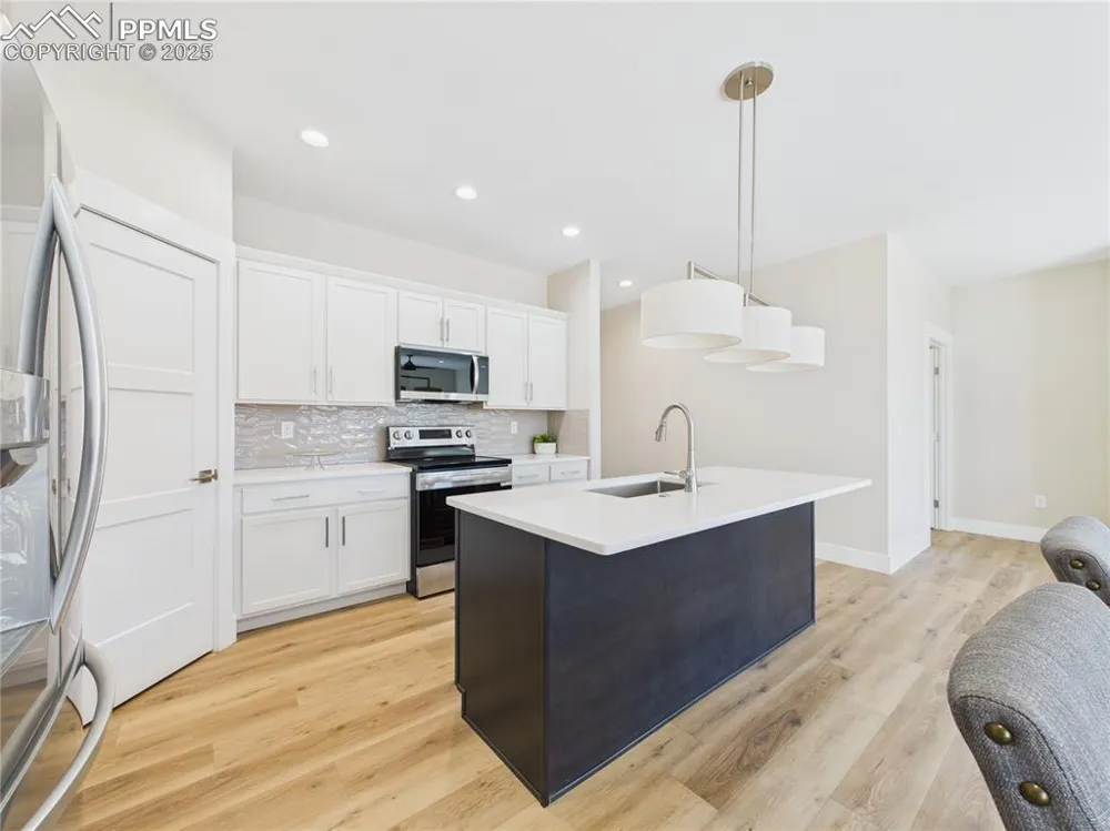 1318 Tierra Berienda Pueblo, CO 81008