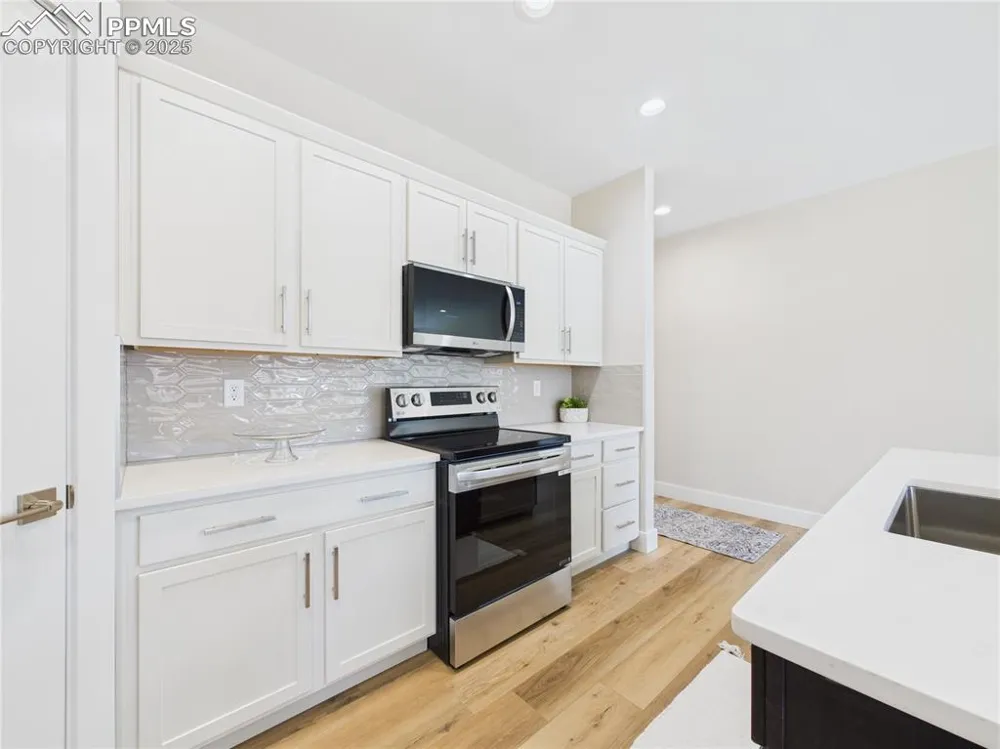 1318 Tierra Berienda Pueblo, CO 81008