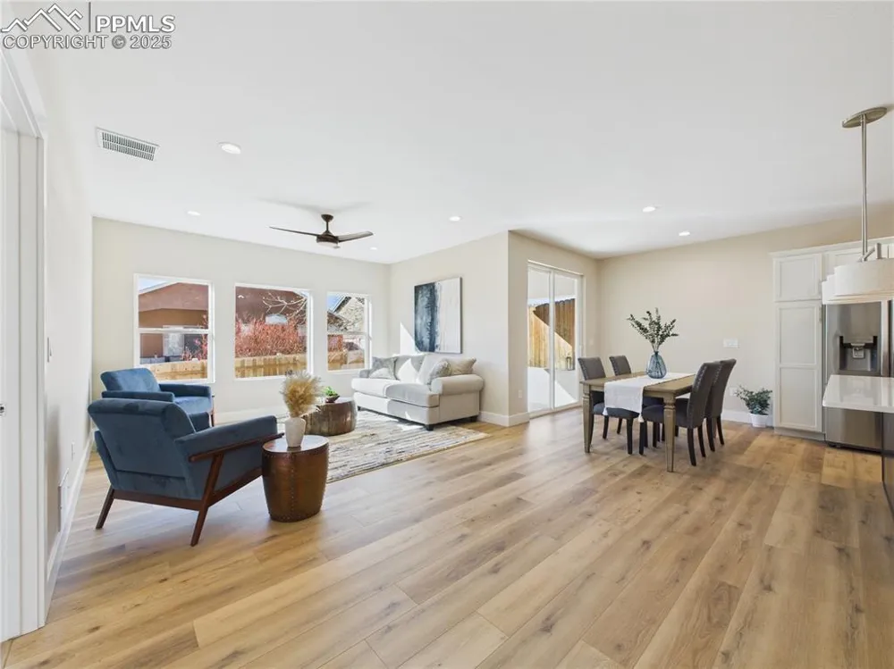 1318 Tierra Berienda Pueblo, CO 81008