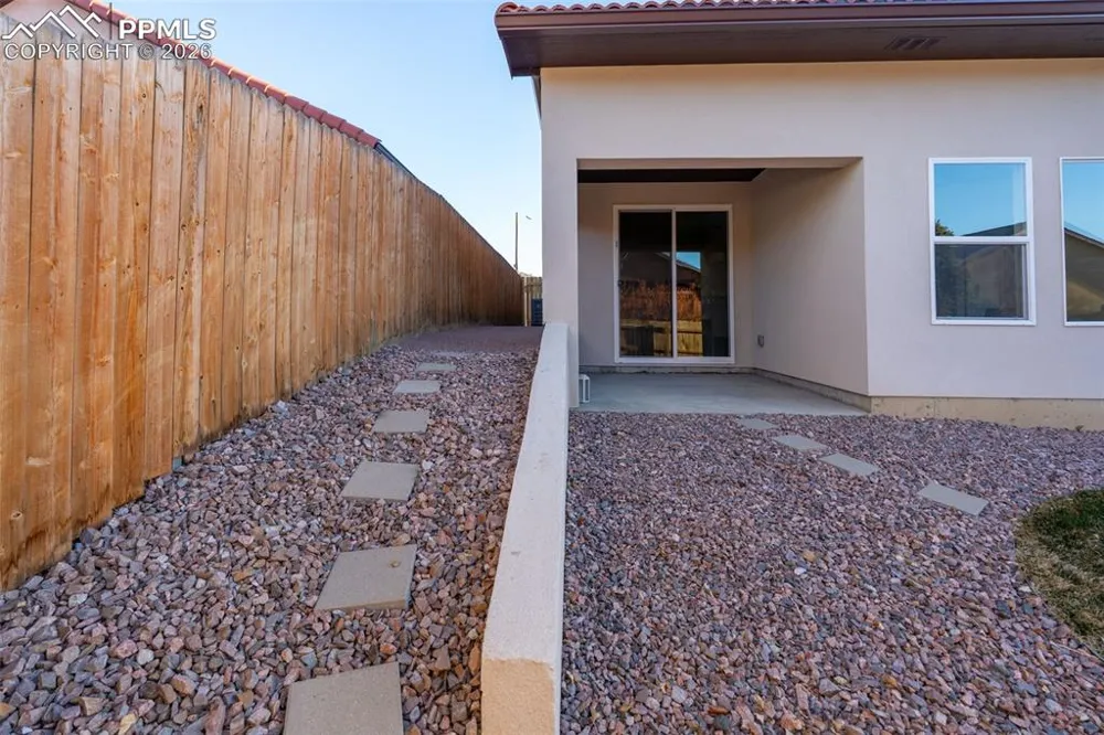 1318 Tierra Berienda Pueblo, CO 81008