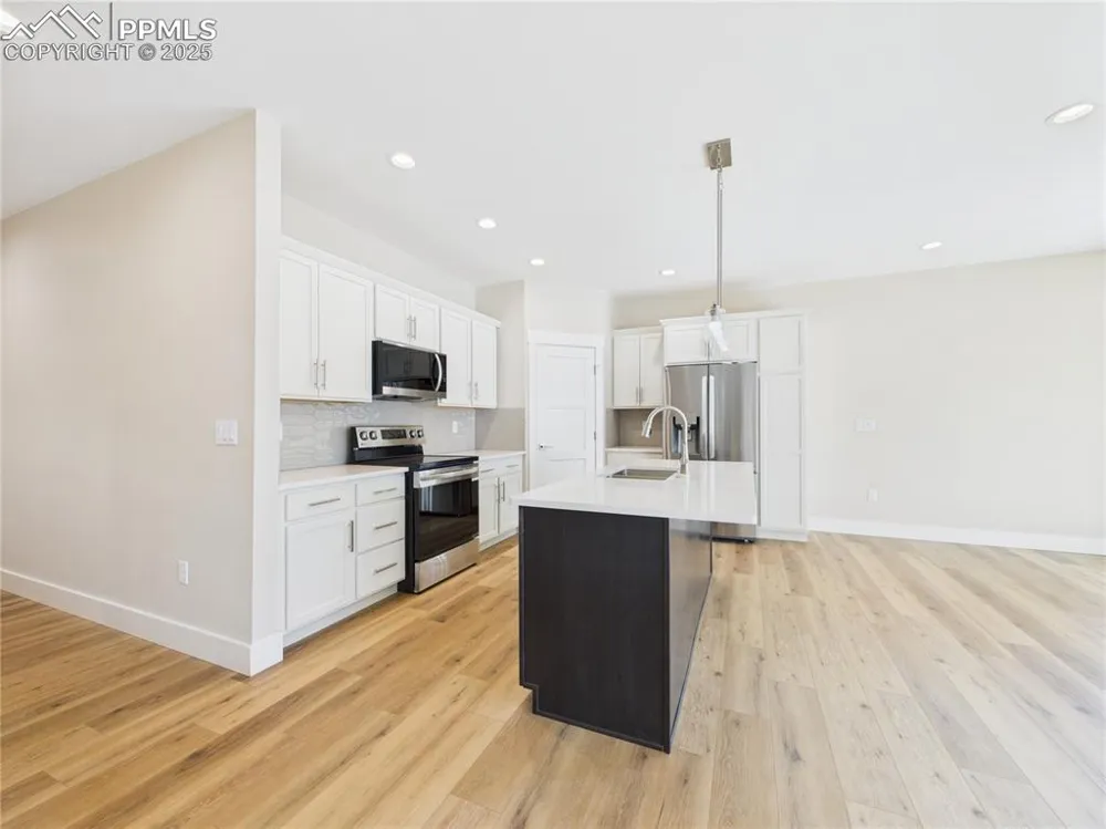 1316 Tierra Berienda Pueblo, CO 81008