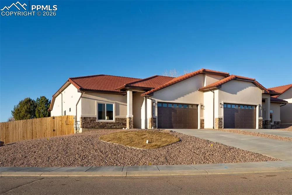 1316 Tierra Berienda Pueblo, CO 81008