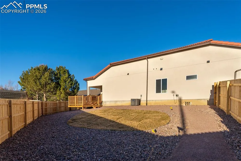 1316 Tierra Berienda Pueblo, CO 81008