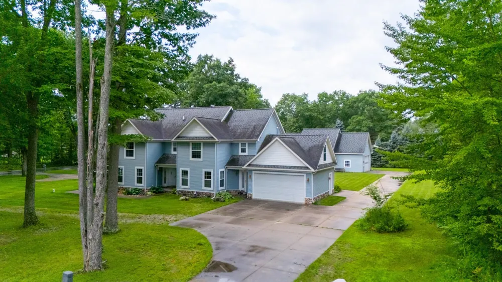 103 Ultra Court Roscommon Township, MI 48653