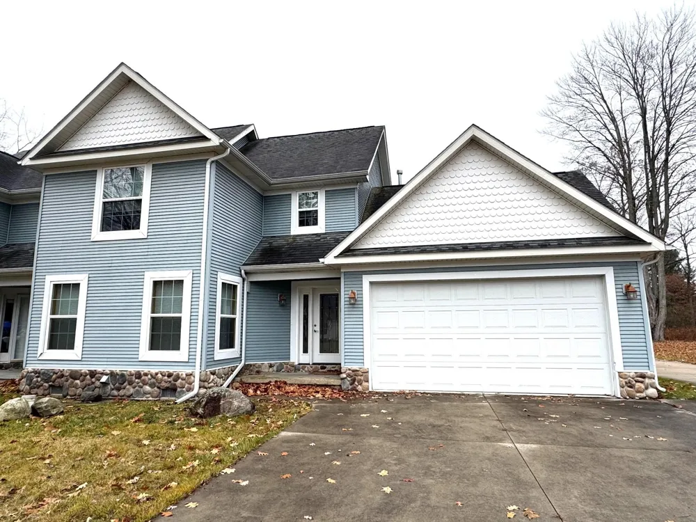 103 Ultra Court Roscommon Township, MI 48653