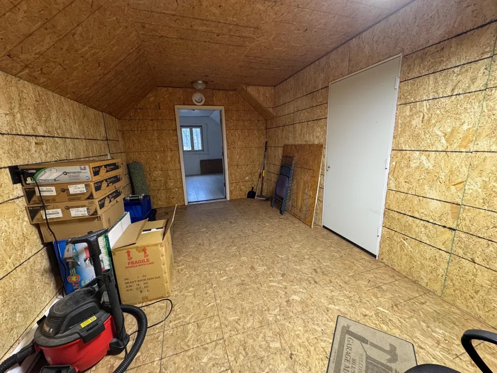 103 Ultra Court Roscommon Township, MI 48653
