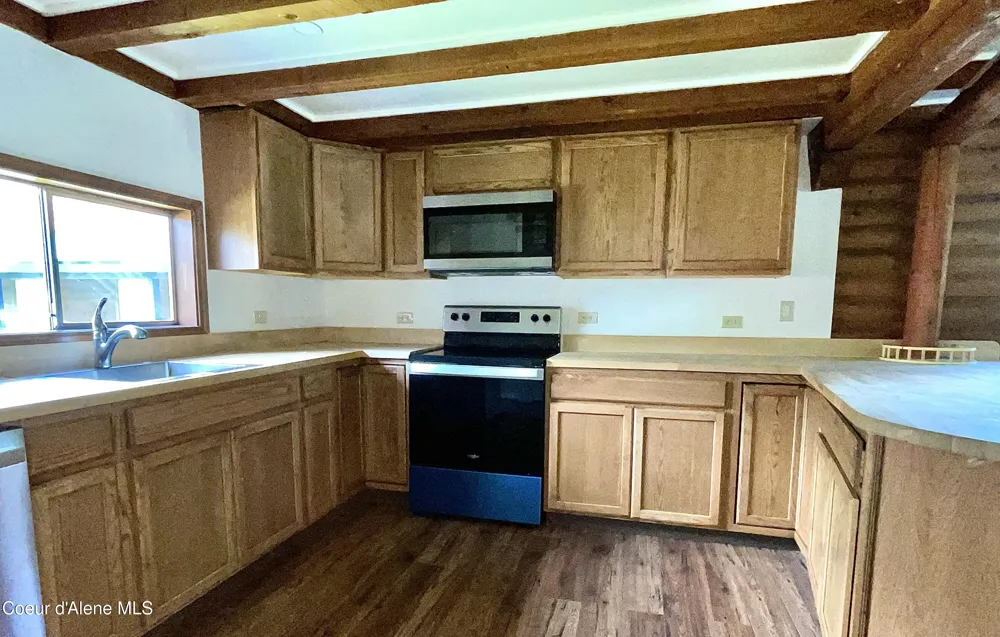 345 E Jefferson Priest River, ID 83856
