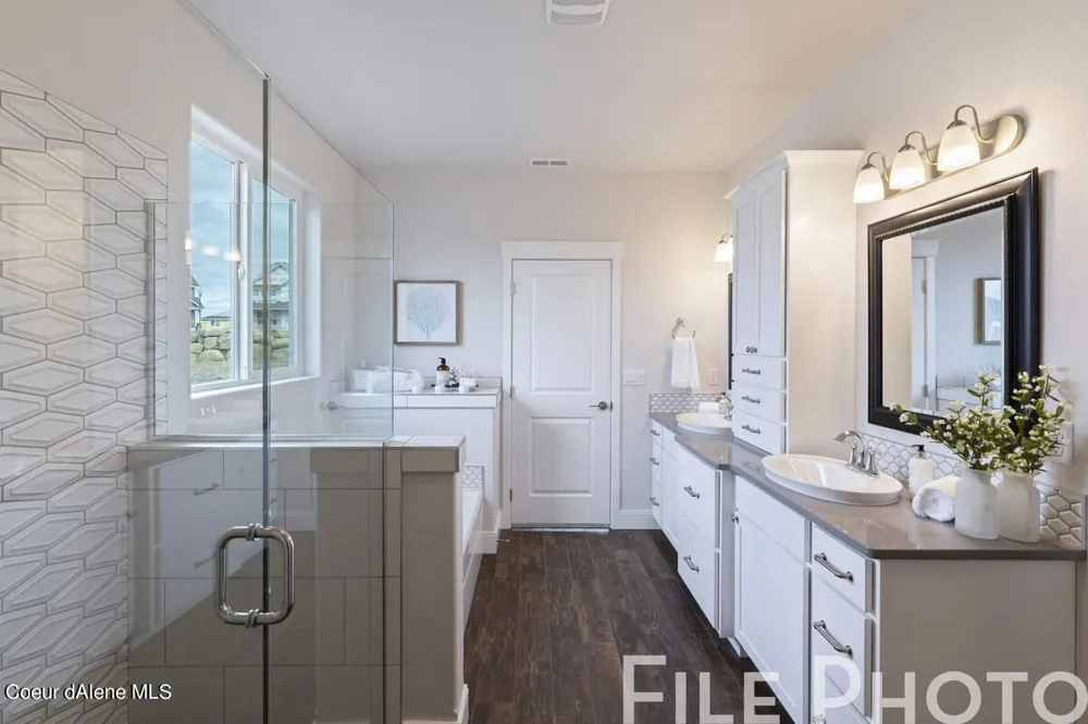 14997 Liane Lane Rathdrum, ID 83858
