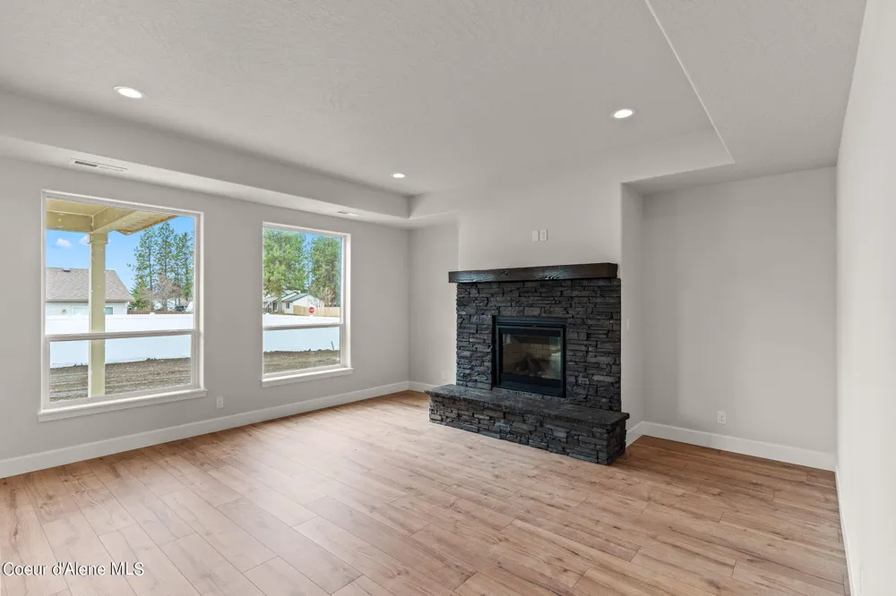 15435 Aldo Street Rathdrum, ID 83858