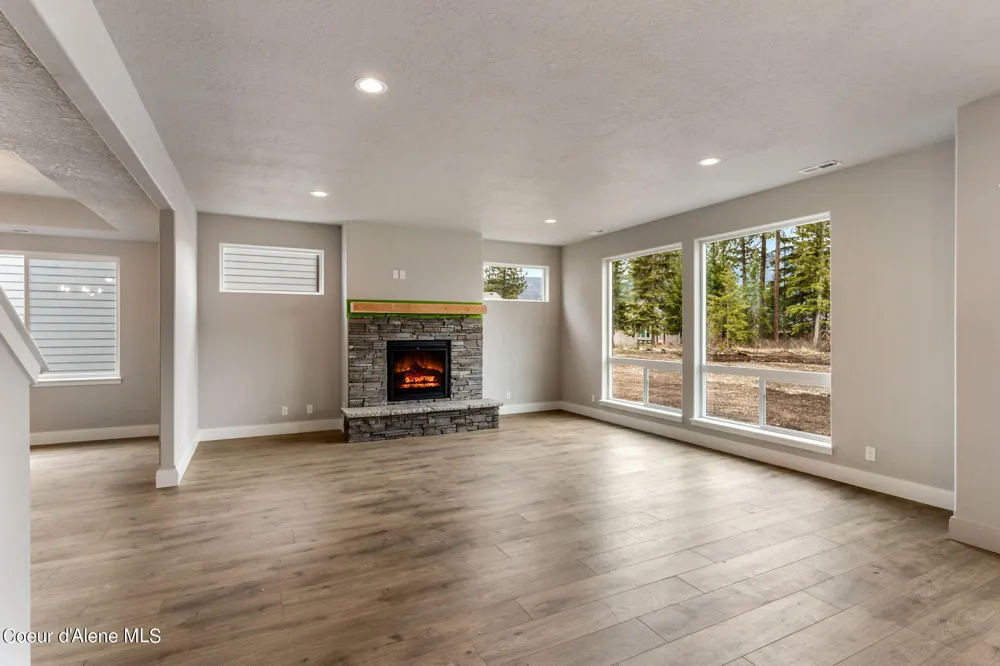 14895 Liane Lane Rathdrum, ID 83858