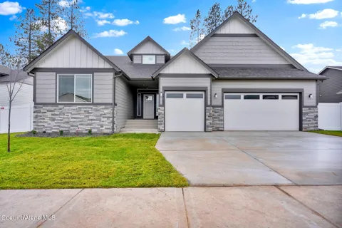 15109 LIANE LANE