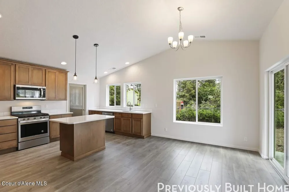 18717 E RIVERSIDE STREET Spokane Valley, WA 99016