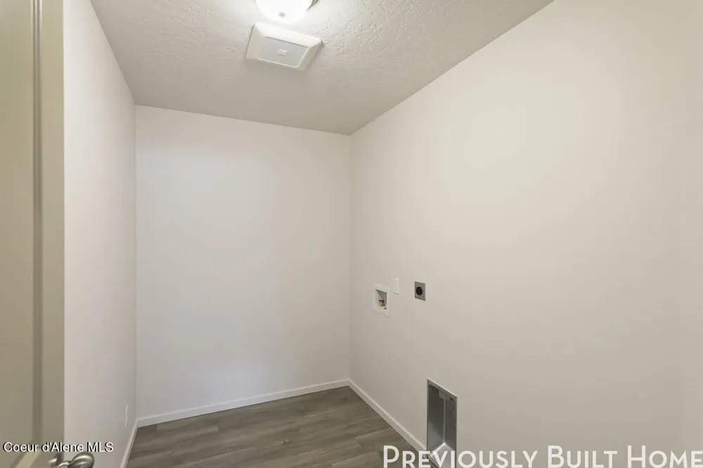 18717 E RIVERSIDE STREET Spokane Valley, WA 99016