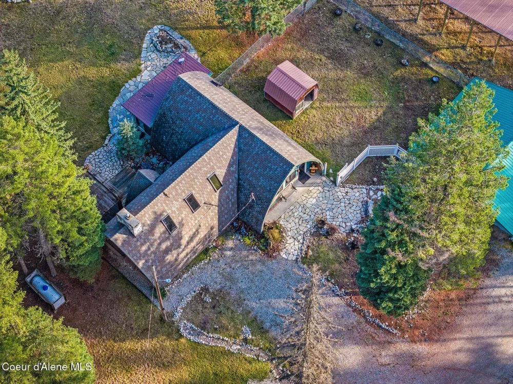 762 Reeder Bay Road Nordman, ID 83848