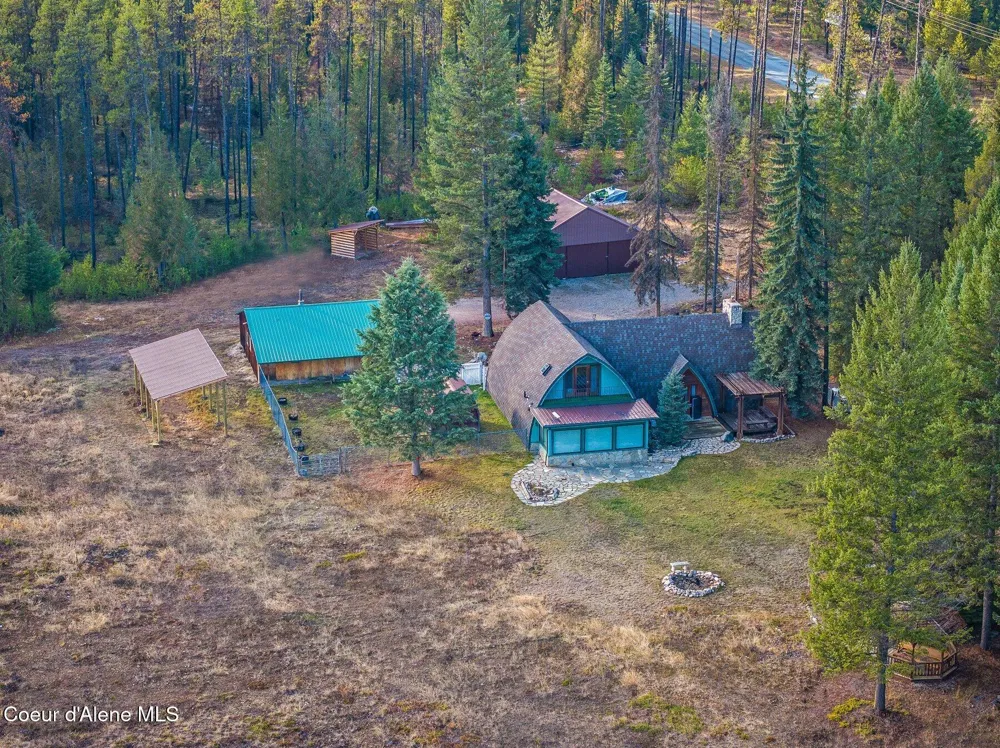 762 Reeder Bay Road Nordman, ID 83848