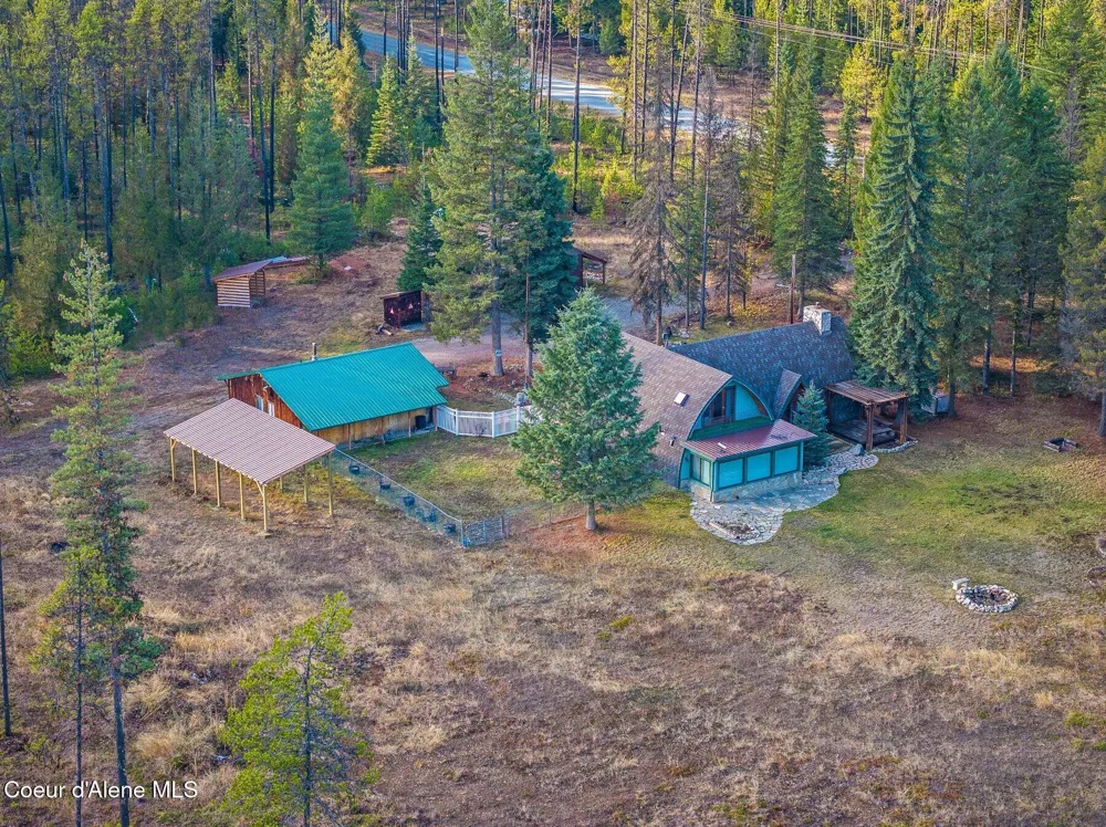 762 Reeder Bay Road Nordman, ID 83848
