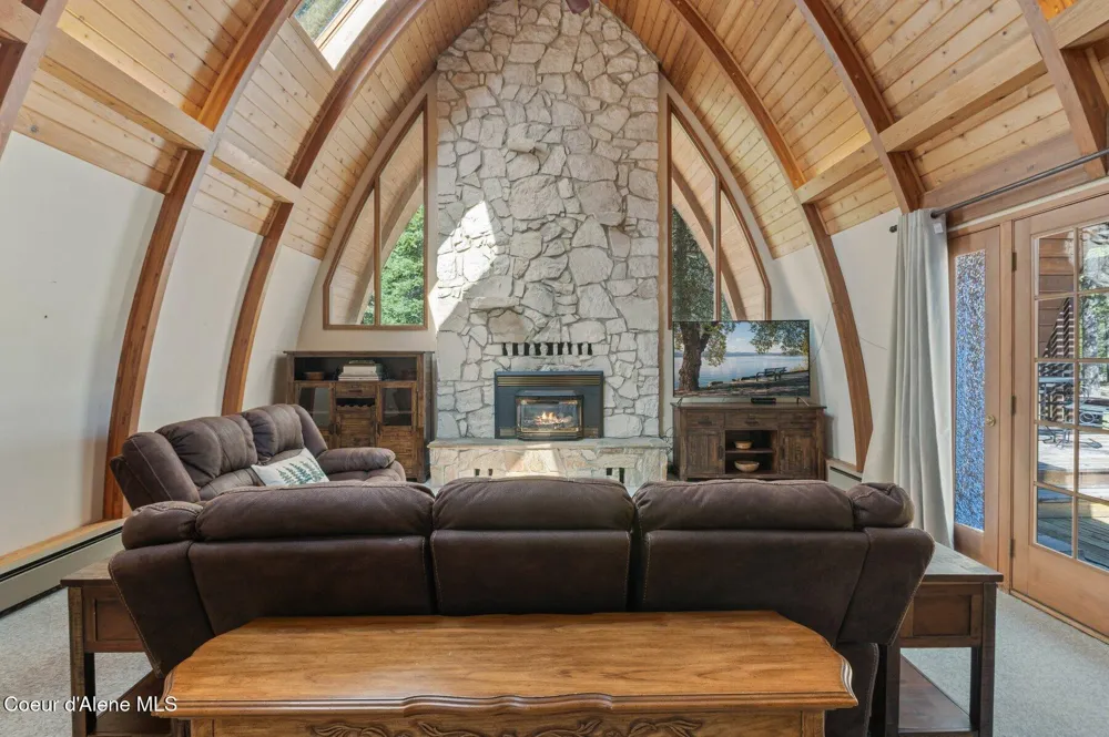 762 Reeder Bay Road Nordman, ID 83848