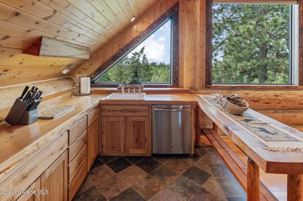 17442 S Painted Rose Road Worley, ID 83876