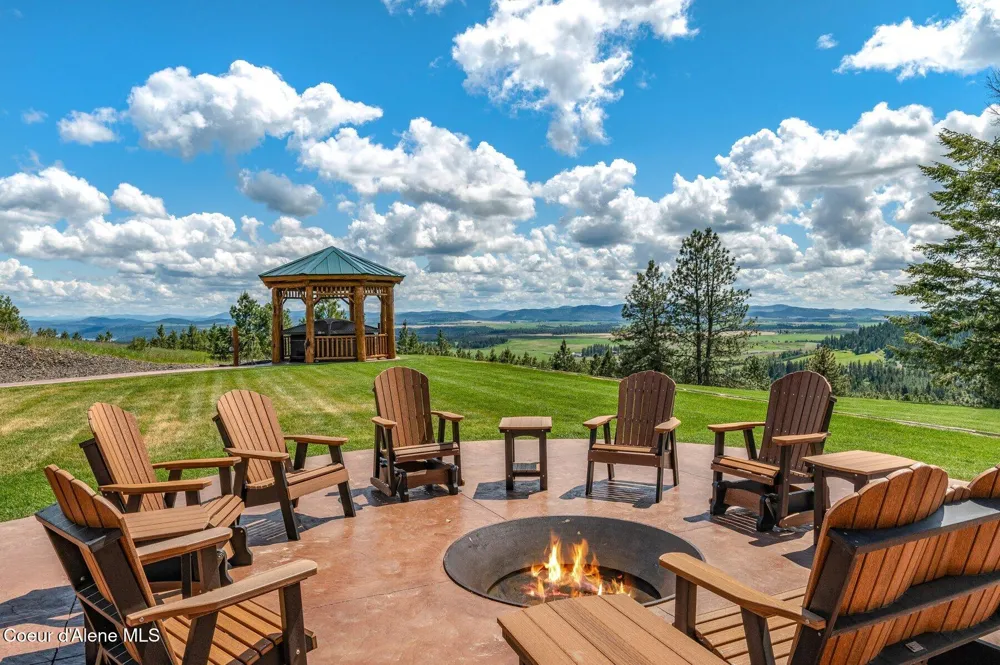 17442 S Painted Rose Road Worley, ID 83876