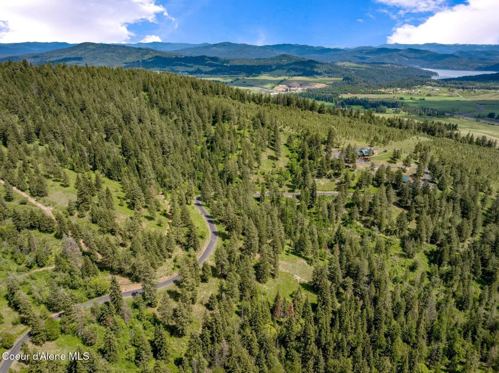 17442 S Painted Rose Road Worley, ID 83876