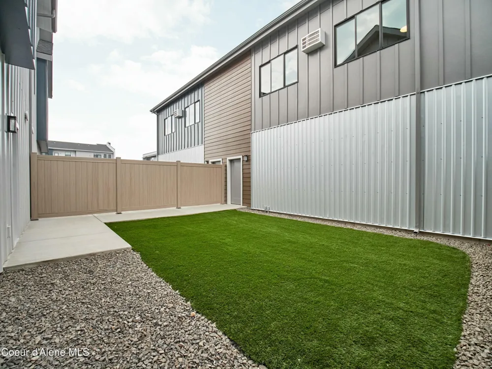 953 E RAILROAD AVENUE Post Falls, ID 83854