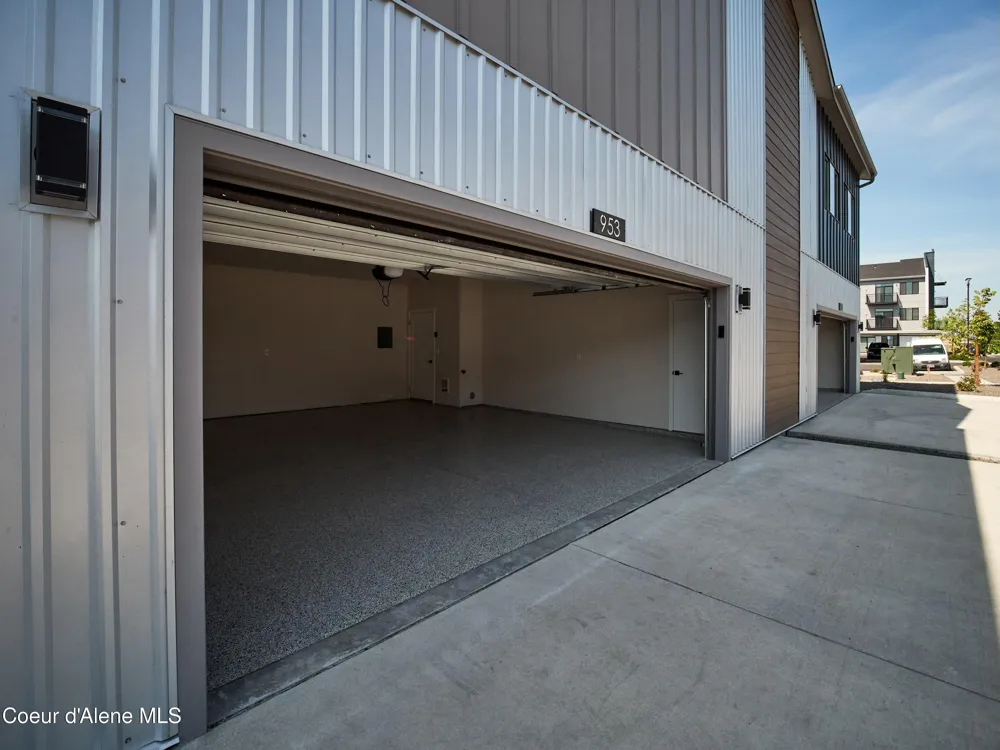 953 E RAILROAD AVENUE Post Falls, ID 83854