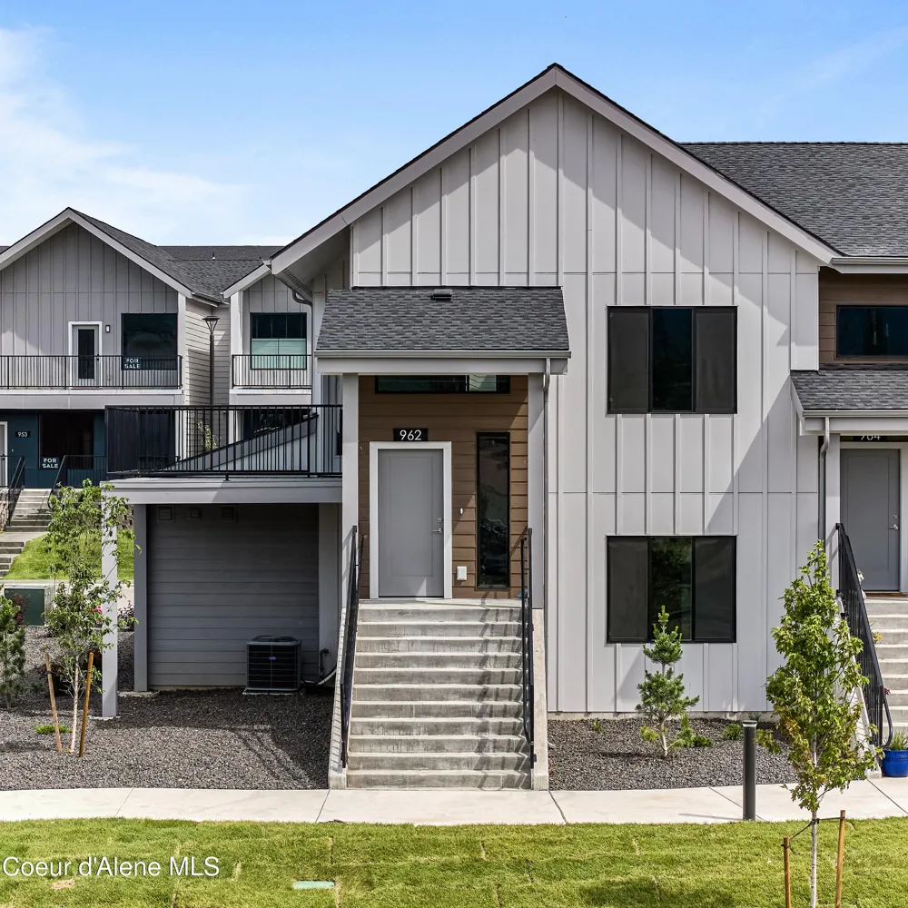 962 E Railroad Avenue Post Falls, ID 83854