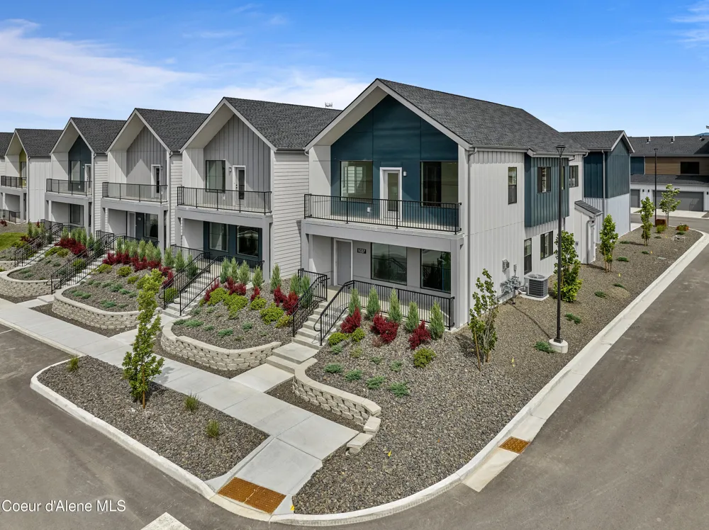 1037 E RAILROAD AVENUE Post Falls, ID 83854