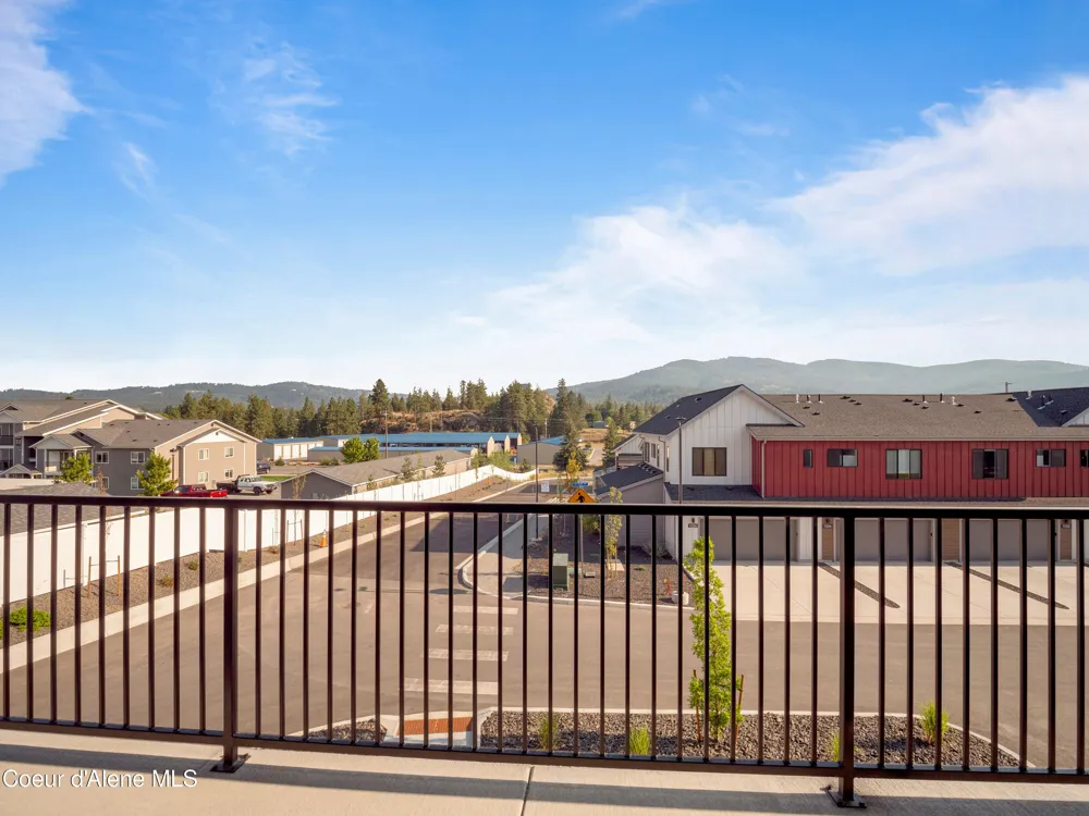 1037 E RAILROAD AVENUE Post Falls, ID 83854