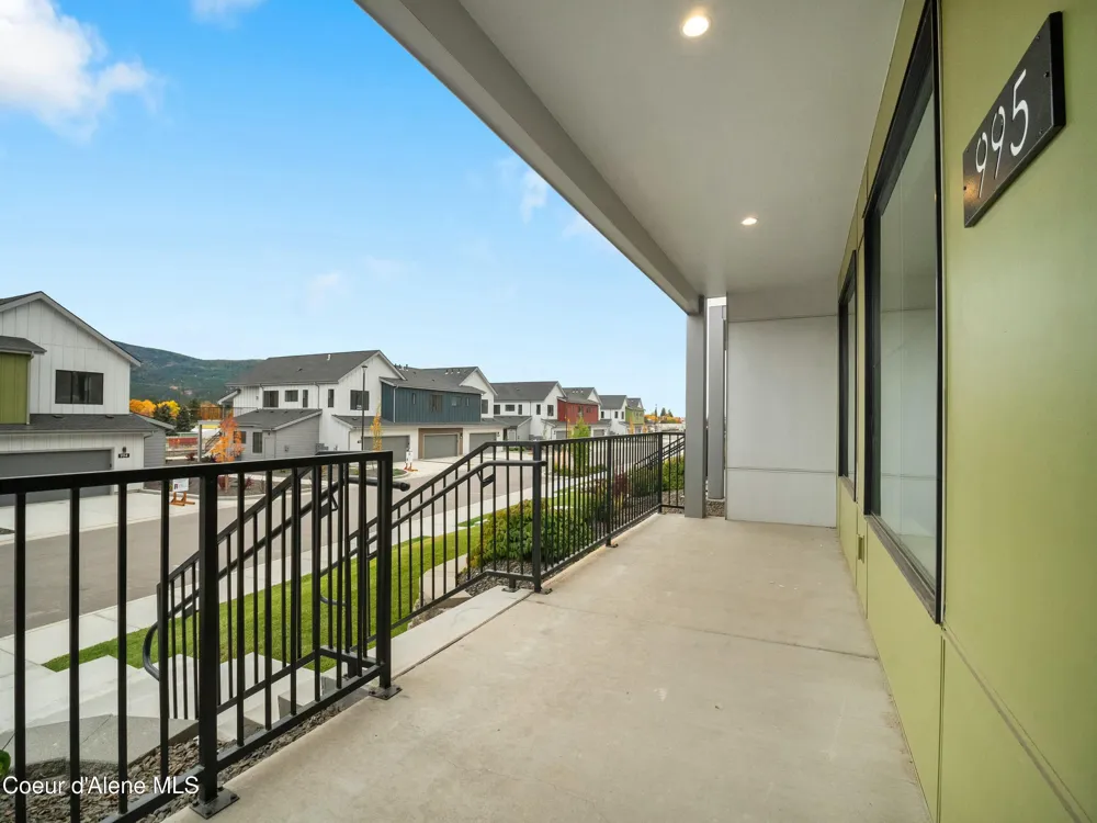 995 E RAILROAD AVENUE Post Falls, ID 83854