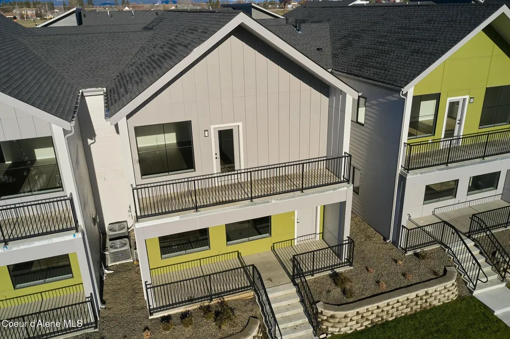 995 E RAILROAD AVENUE Post Falls, ID 83854