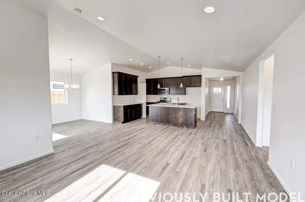 18805 E RIVERSIDE COURT Spokane Valley, WA 99016