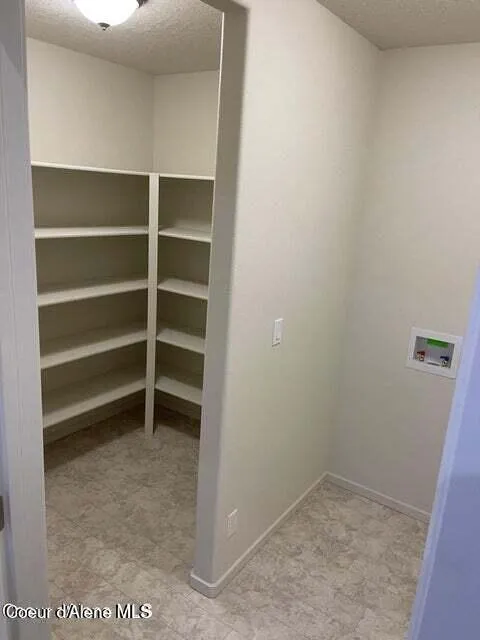 18805 E RIVERSIDE COURT Spokane Valley, WA 99016