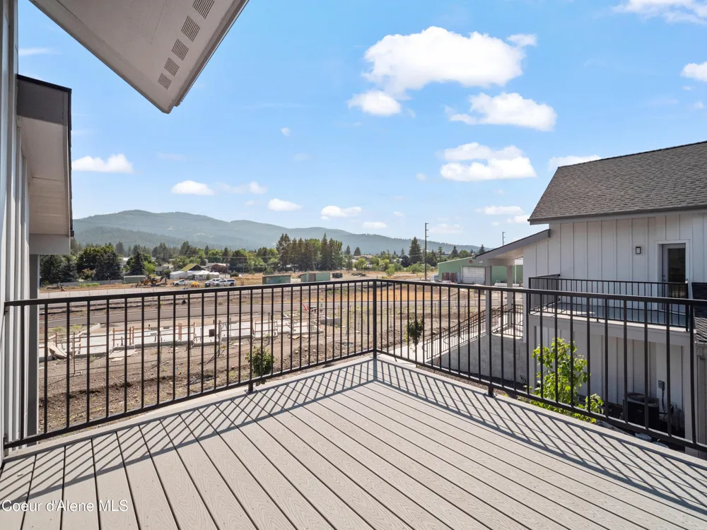 928 E RAILROAD AVENUE Post Falls, ID 83854