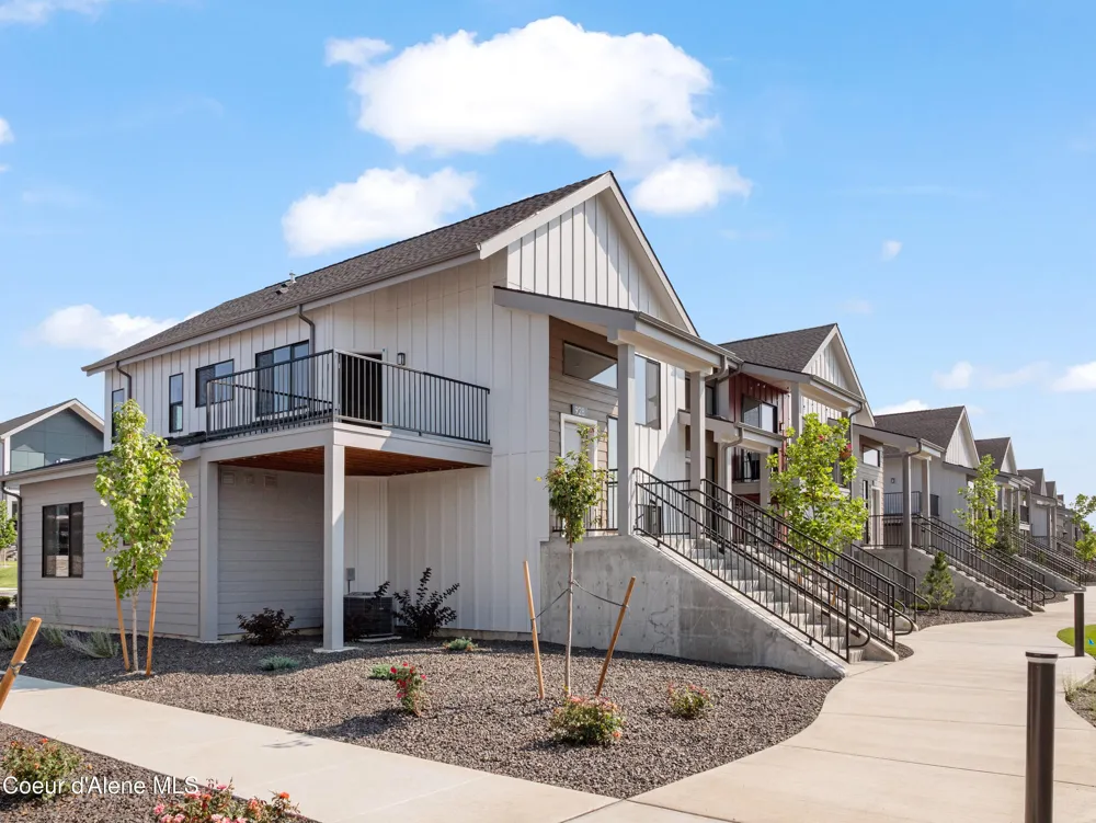 928 E RAILROAD AVENUE Post Falls, ID 83854