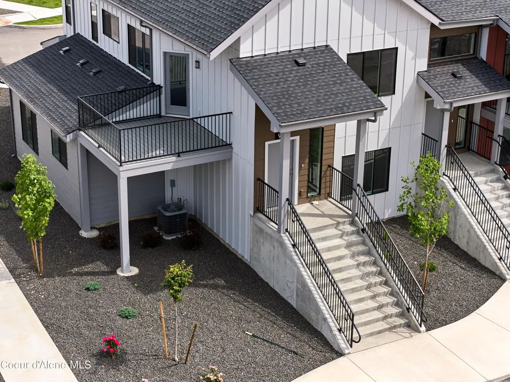 928 E RAILROAD AVENUE Post Falls, ID 83854