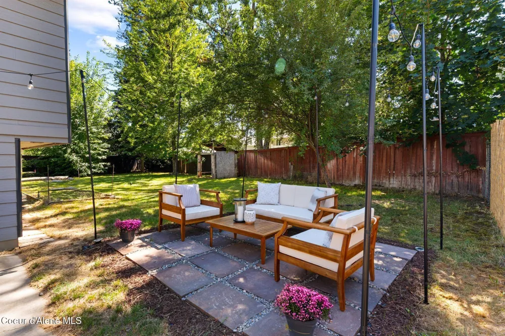 102 S RIVERWOOD COURT Post Falls, ID 83854