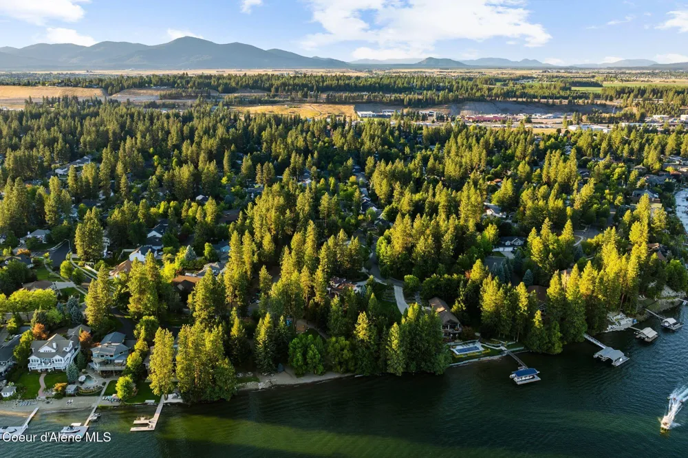 102 S RIVERWOOD COURT Post Falls, ID 83854