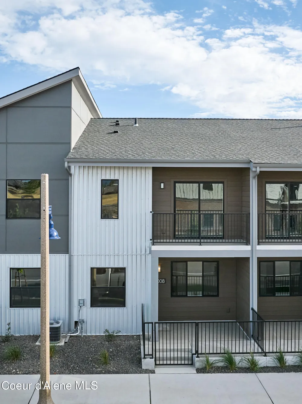 1008 E 4TH AVENUE ##104 Post Falls, ID 83854