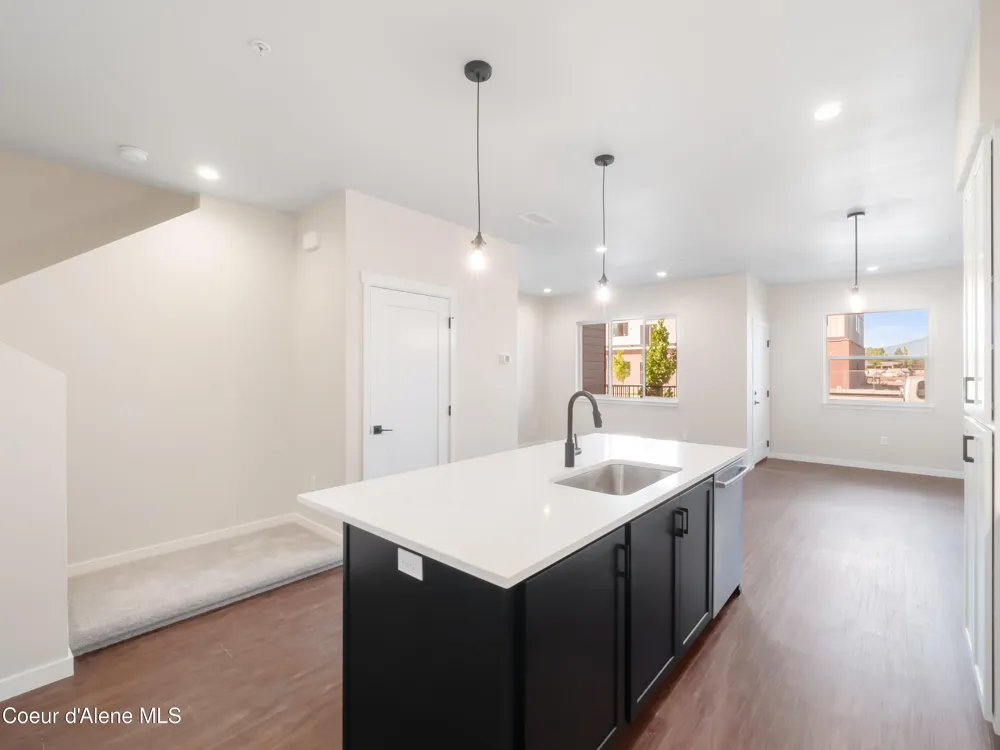1008 E 4TH AVENUE ##104 Post Falls, ID 83854