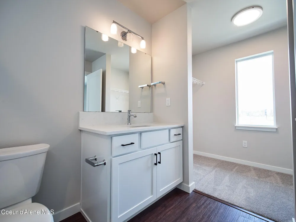 1008 E 4TH AVENUE ##104 Post Falls, ID 83854