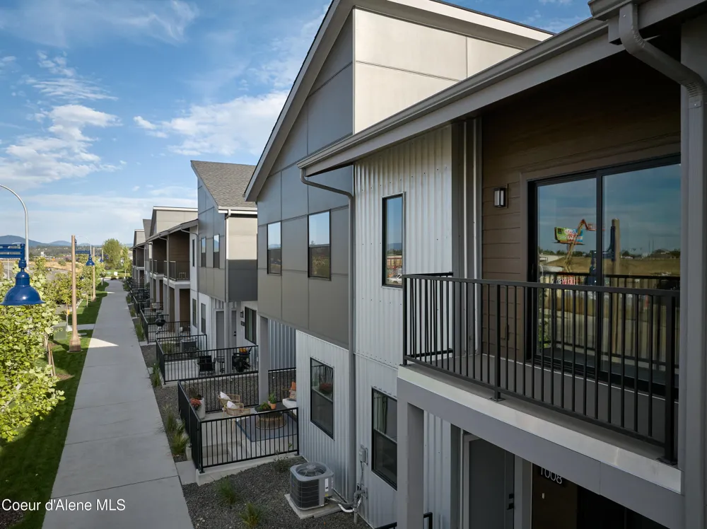1008 E 4TH AVENUE ##104 Post Falls, ID 83854