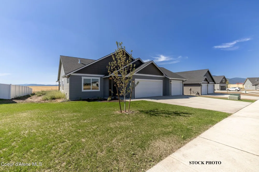 11890 ENTWISTLE WAY Rathdrum, ID 83858