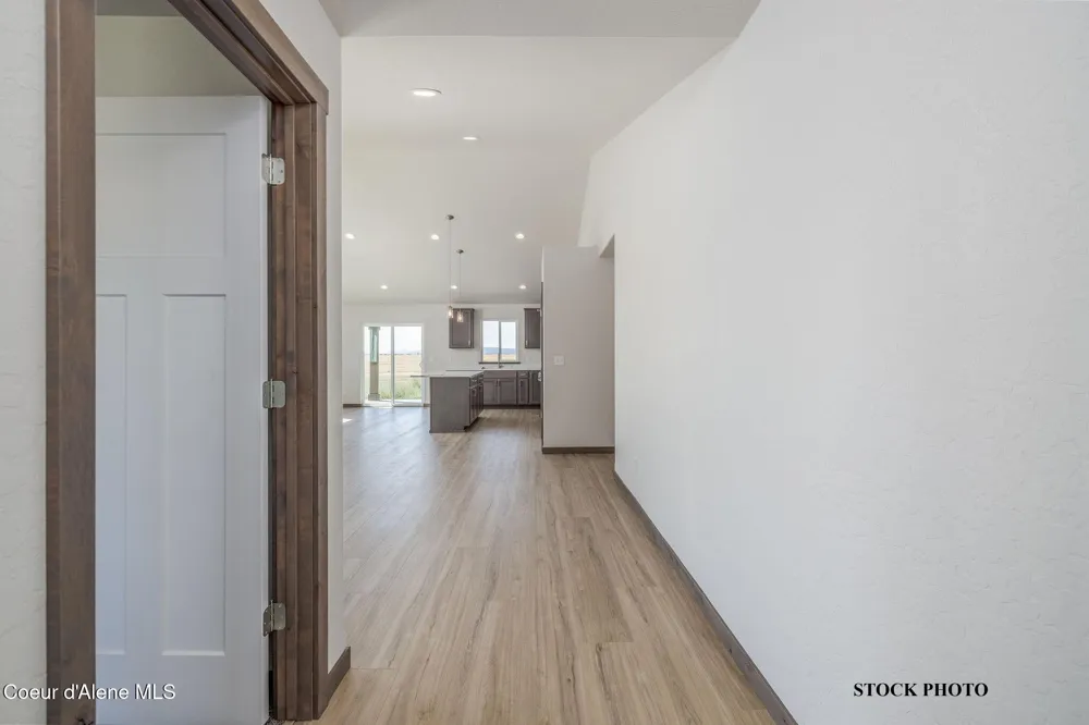 11890 ENTWISTLE WAY Rathdrum, ID 83858
