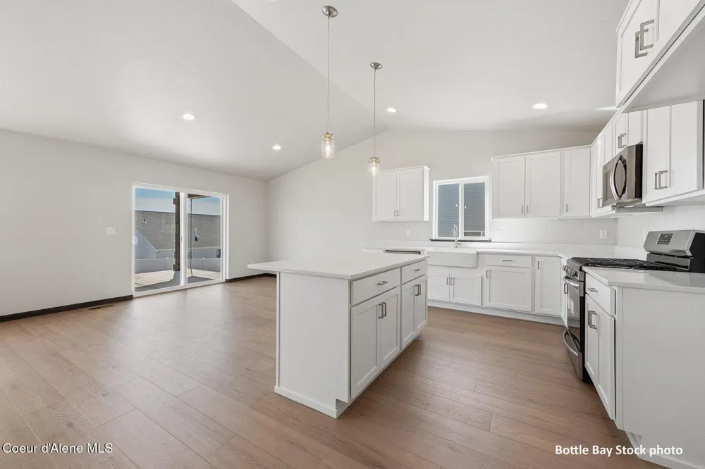 11834 ENTWISTLE WAY Rathdrum, ID 83858