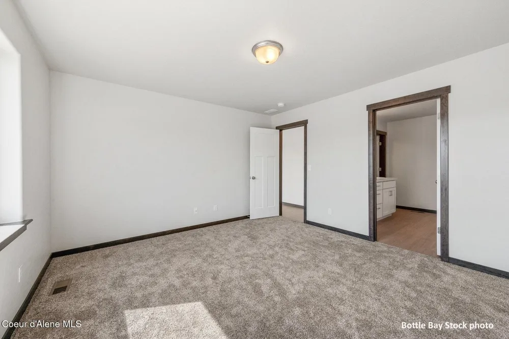 11834 ENTWISTLE WAY Rathdrum, ID 83858