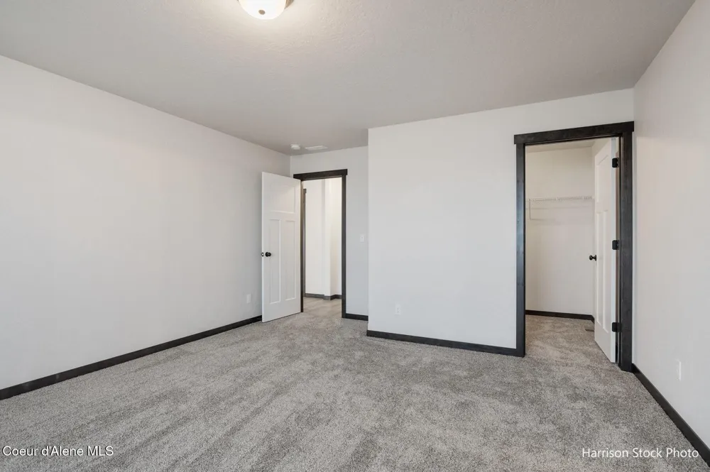 11818 ENTWISTLE WAY Rathdrum, ID 83858