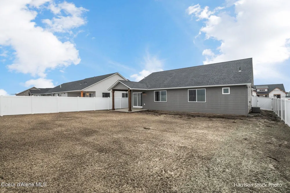11818 ENTWISTLE WAY Rathdrum, ID 83858