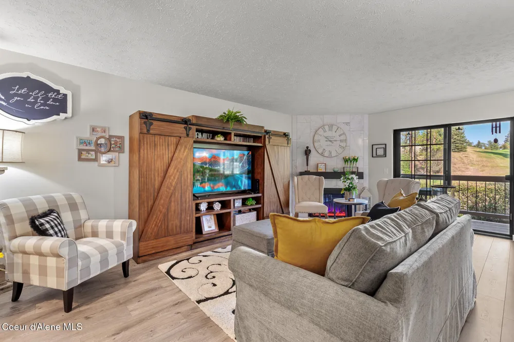 101 S Neyland Avenue #2 Liberty Lake, WA 99019